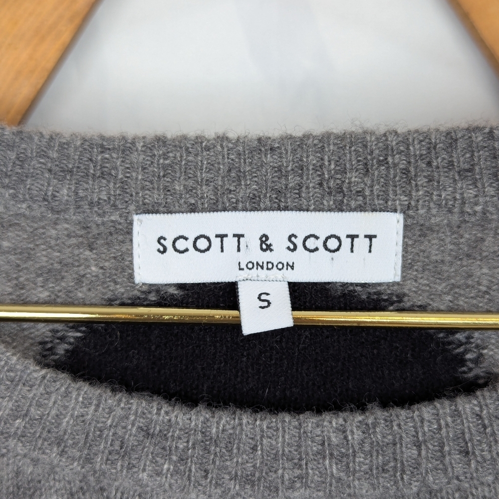 Scott & Scott 100% Cashmere Heart Rhinestone Star Grey Sweater - Size Small - Picture 4 of 7